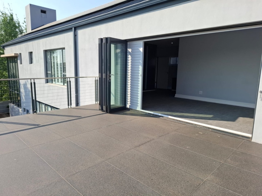 5 Bedroom Property for Sale in Somerton Estate Free State